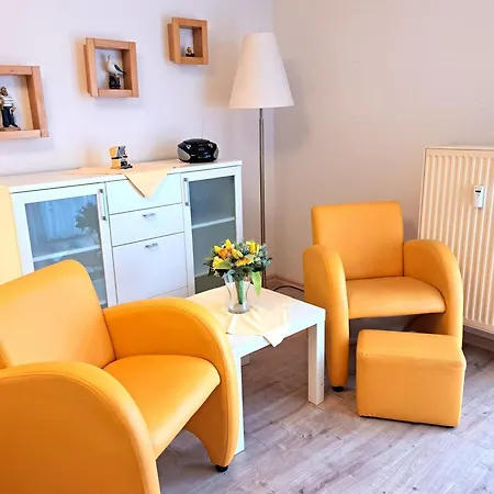 Sonnige Mit Balkon Im Zentrum Apartment Rostock